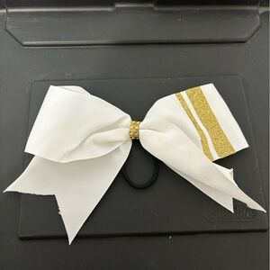 Cheer Bow